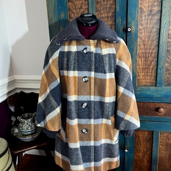 Sharpee Designers Collection Jackets & Blazers - Sharpee Designers Collection Vintage Brown & Gray Stripe Wool Coat 1950/1960 Era